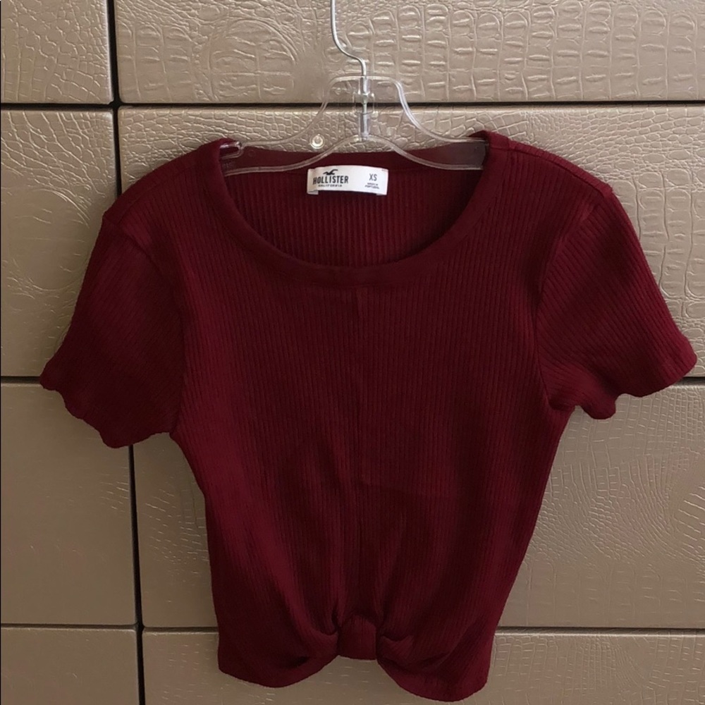 Maroon Hollister Top